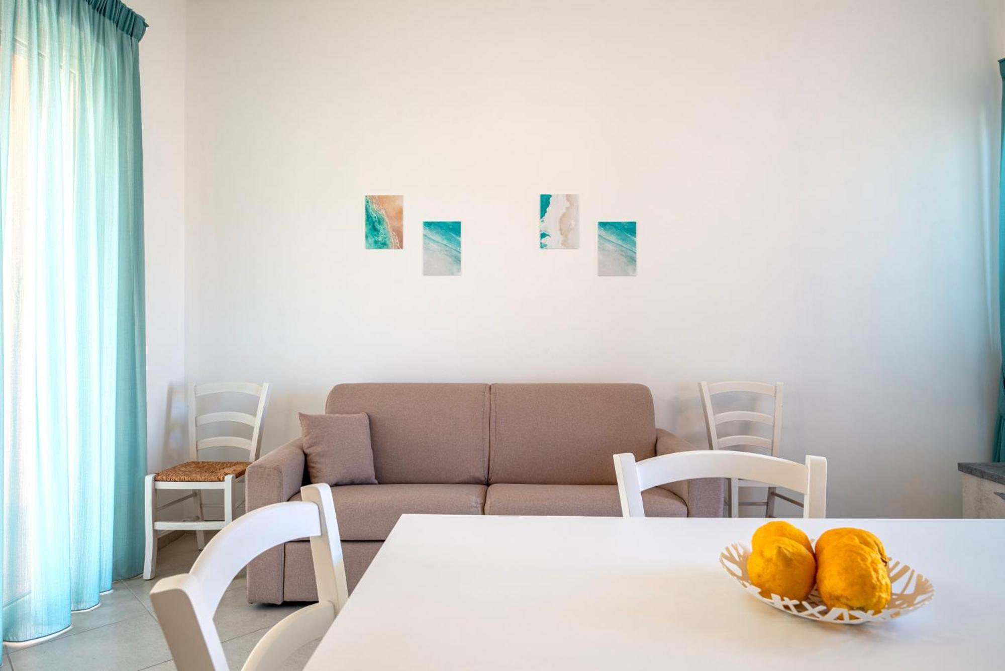 Icaro Residence Apartments With A Beautiful Pool Sant'Agata di Militello Bagian luar foto