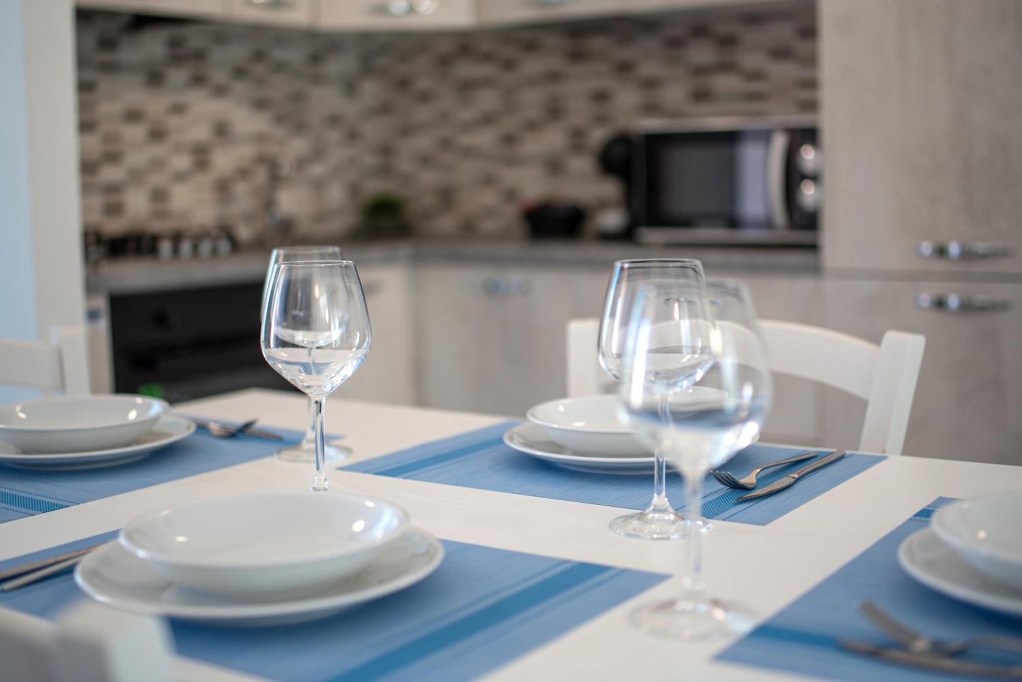 Icaro Residence Apartments With A Beautiful Pool Sant'Agata di Militello Bagian luar foto